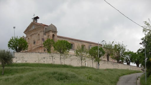 « Santo Stefano di Rogliano», photo de Salvatore Migliari (CC BY) / rognée de l’originale