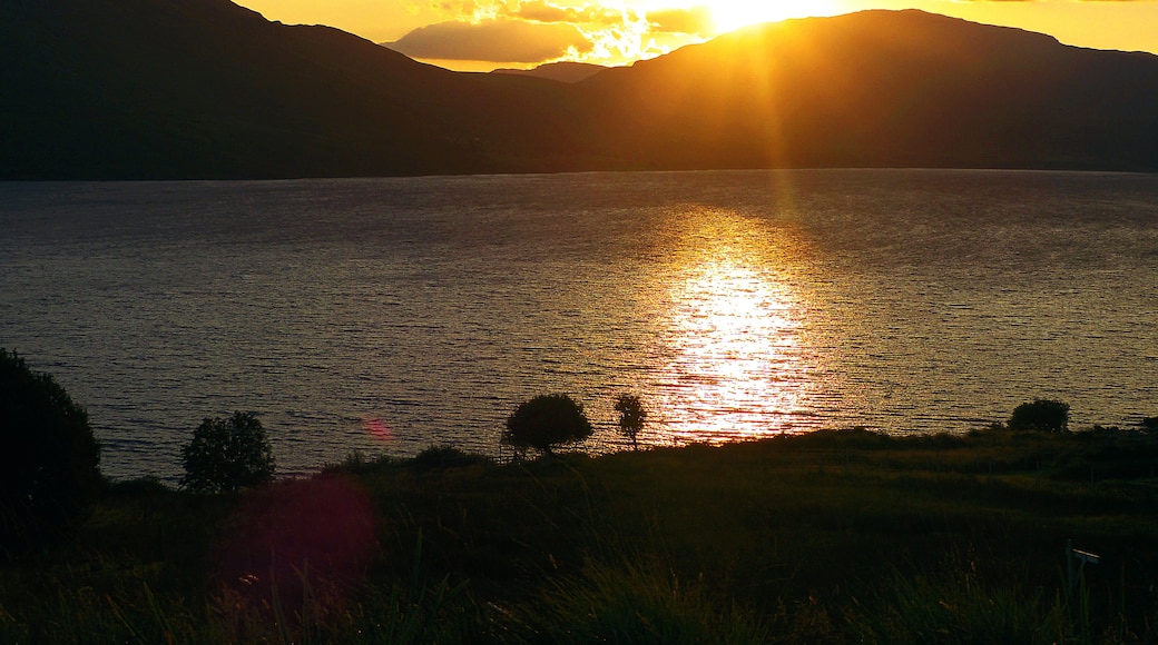 Photo "Little Loch Broom" by Alexander Reuss (CC BY) / Cropped from original