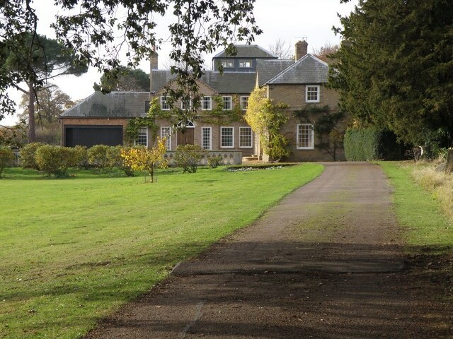 Foto „Conington“ von Michael Trolove (CC BY-SA)/zugeschnittenes Original