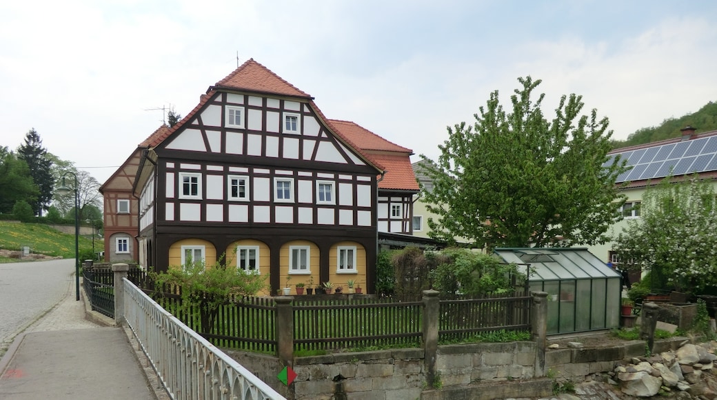 Foto "Grossschönau" de Ubahnverleih (CC BY) / Recortada de la original