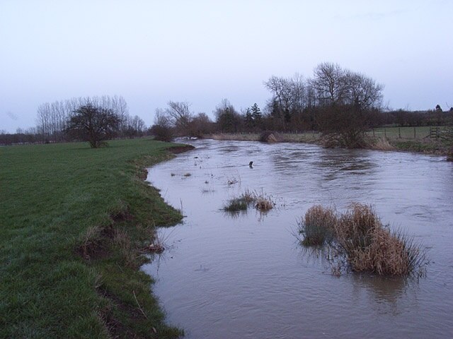 Foto „Thornborough“ von Andrew Smith (CC BY-SA)/zugeschnittenes Original