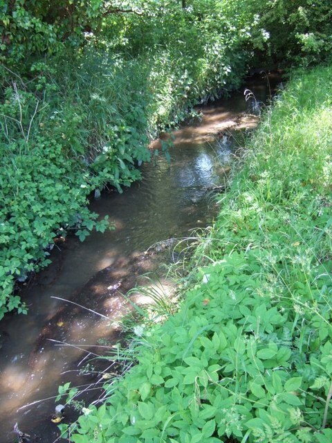 Photo "Great and Little Kimble cum Marsh" by Rob Farrow (CC BY-SA) / Cropped from original