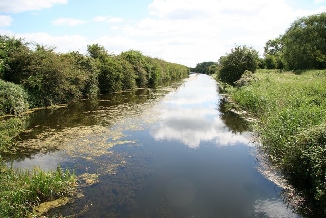 Warping Drain Looking east from the bridge