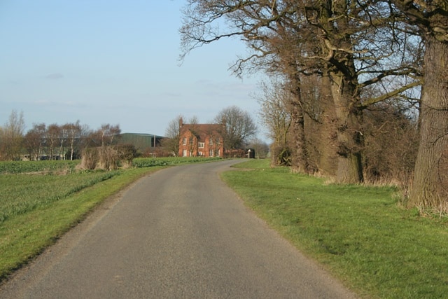 Belvoir Farm The home of Belvoir Fruit Farm cordials: http://www.belvoirfruitfarms.co.uk/