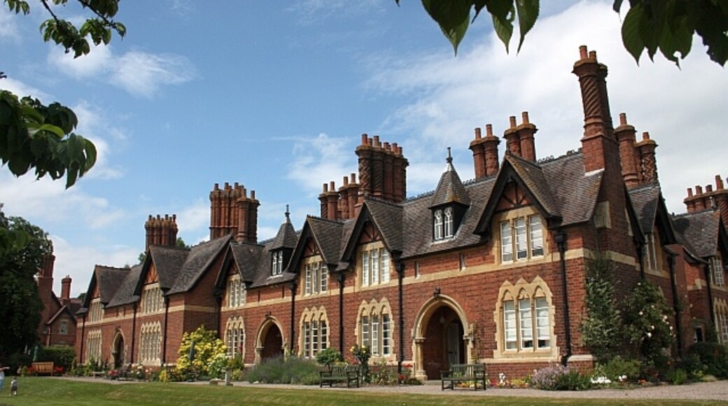 "Newland"-foto av Bob Embleton (CC BY-SA) / Urklipp från original