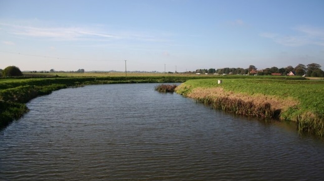 Kuva ”Wainfleet St Mary” käyttäjältä Richard Croft (CC BY-SA) / rajattu alkuperäisestä kuvasta