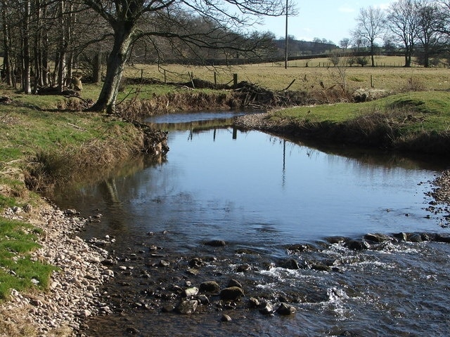 Foto “Hoff” tomada por Tim Leete (CC BY-SA); recorte de la original