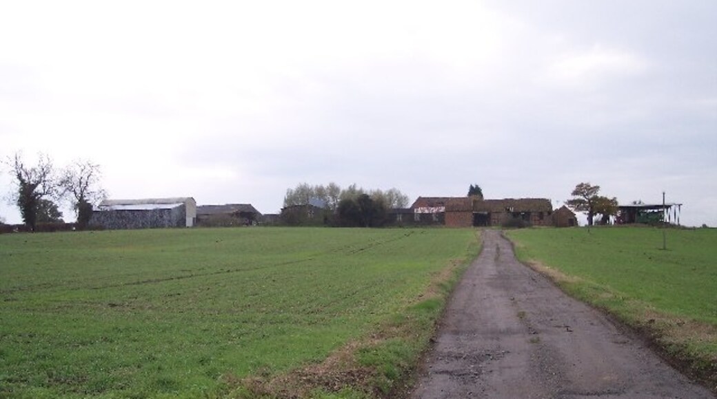 Foto “Huddington” tomada por Bob Embleton (CC BY-SA); recorte de la original