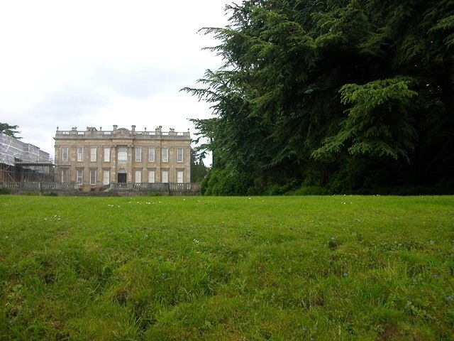 Foto “Easton Neston” tomada por Ian Rob (CC BY-SA); recorte de la original