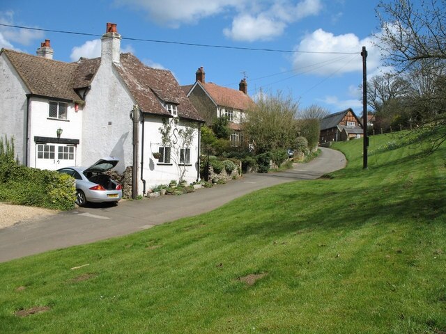 Photo "Great Brickhill" by Martin Addison (CC BY-SA) / Cropped from original