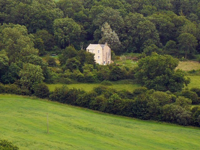"St. Catherine"-foto av Brian Robert Marshall (CC BY-SA) / Urklipp från original