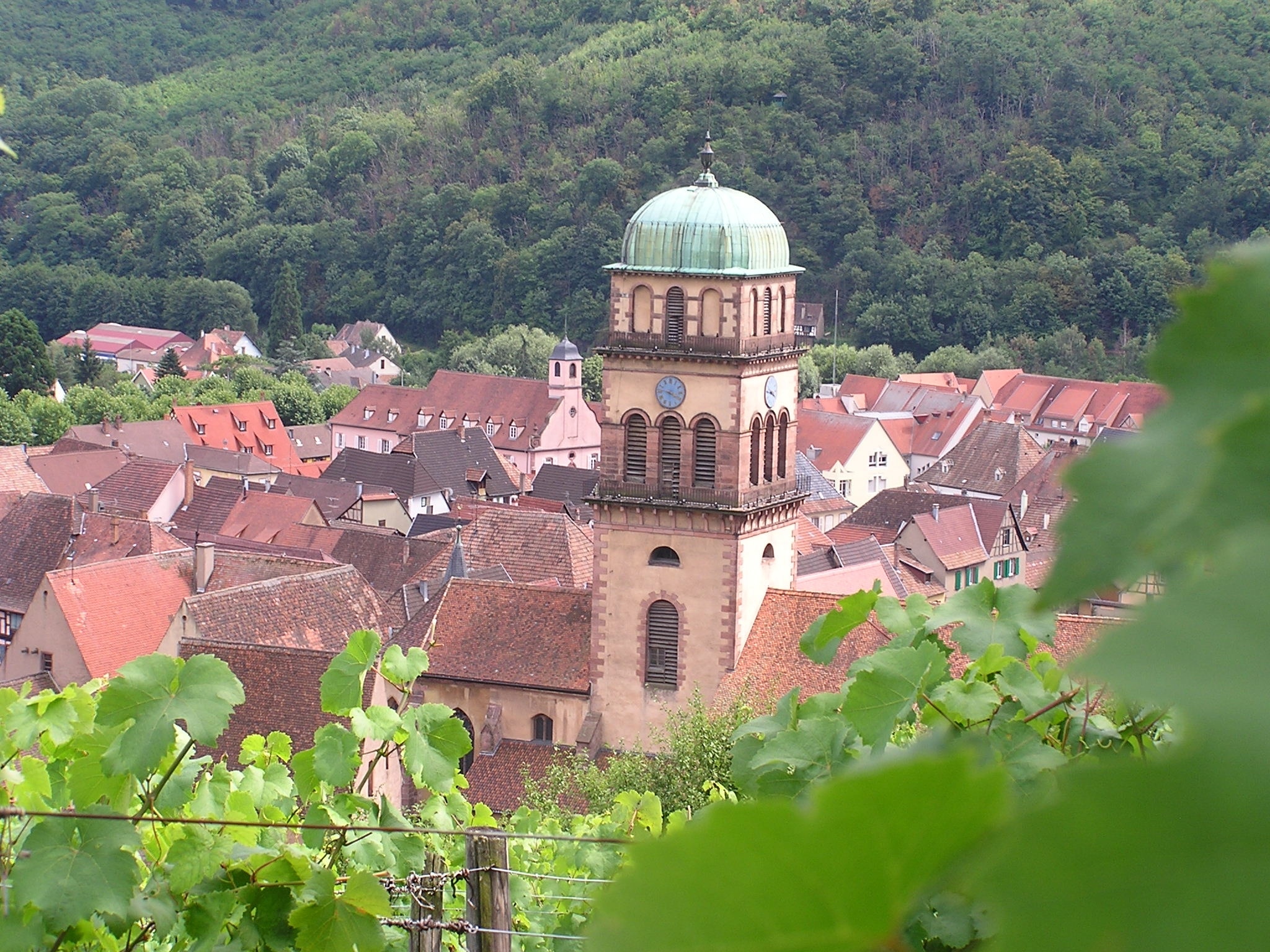 Photo "<h2>Top places to stay in Kaysersberg with breakfast</h2>" by Michel G (CC BY) / Cropped from original