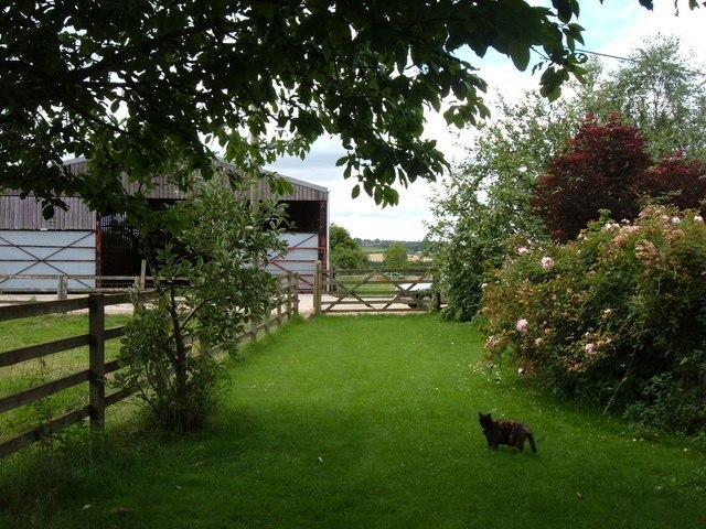 "Hoggeston"-foto av Mr Biz (CC BY-SA) / Urklipp från original