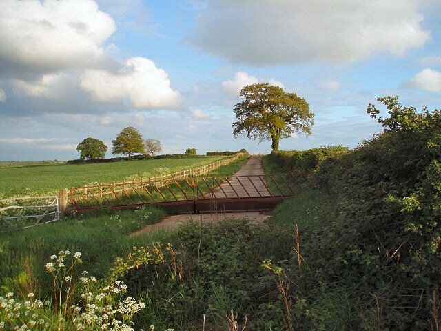 Foto “Middleton Cheney” tomada por Duncan Lilly (CC BY-SA); recorte de la original