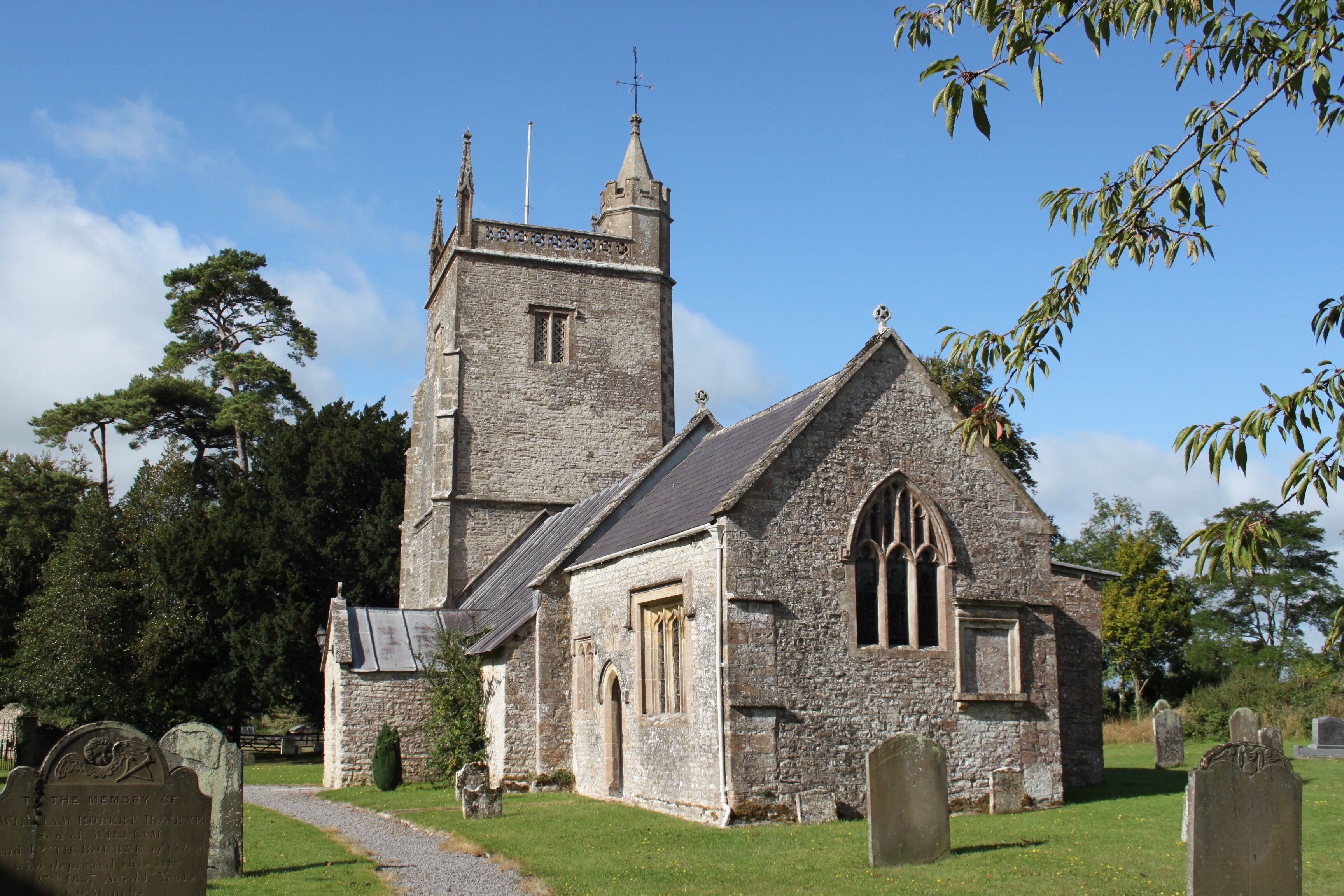 Photo "Hinton Blewett" by Rodw (CC BY-SA) / Cropped from original