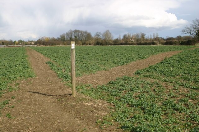 Photo "Worminghall" by Shaun Ferguson (CC BY-SA) / Cropped from original