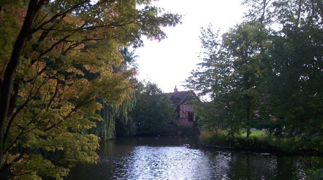 Foto “Kenswick” tomada por Bob Embleton (CC BY-SA); recorte de la original