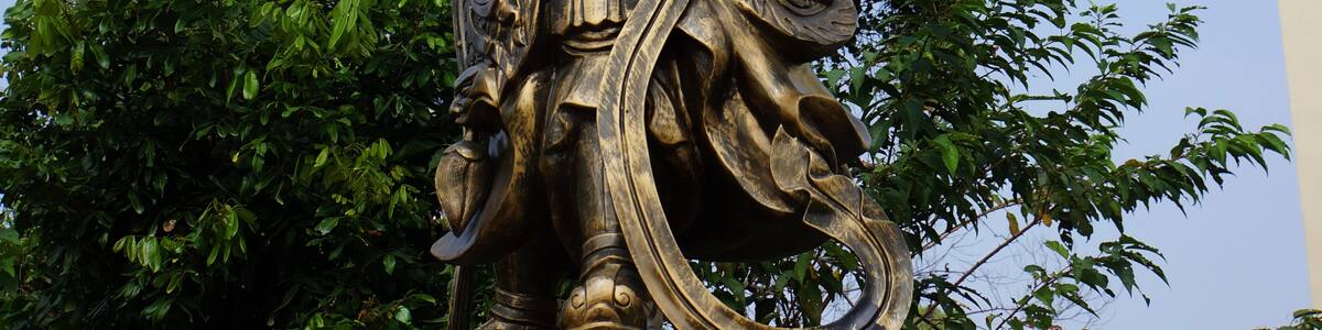 Photo "雷震子 Thunder God" by lienyuan lee (Creative Commons Attribution 3.0) / Cropped from original
