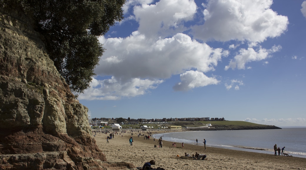 "Barry Island Beach"-foto av Jeremy Segrott (CC BY) / Urklipp från original