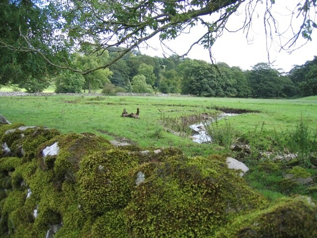 "Kirkby Malham"-foto av John S Turner (CC BY-SA) / Urklipp från original