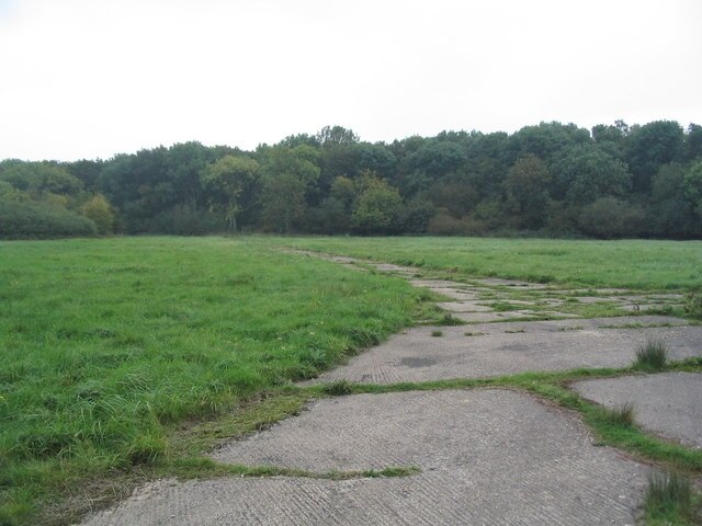 "Wakerley"-foto av Tim Heaton (CC BY-SA) / Urklipp från original