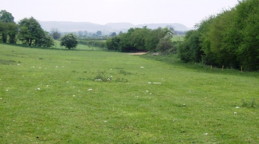 "Pitcombe"-foto av Graham Horn (CC BY-SA) / Urklipp från original