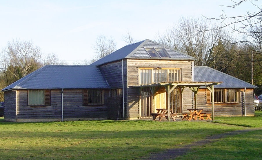 Foto “Lawshall” tomada por Finnish Gas (CC BY-SA); recorte de la original