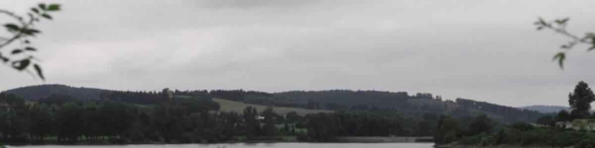 Photo "Talsperre Pirk" by Ulrich Meier on geo.hlipp.de (Creative Commons Attribution-Share Alike 2.0) / Cropped from original