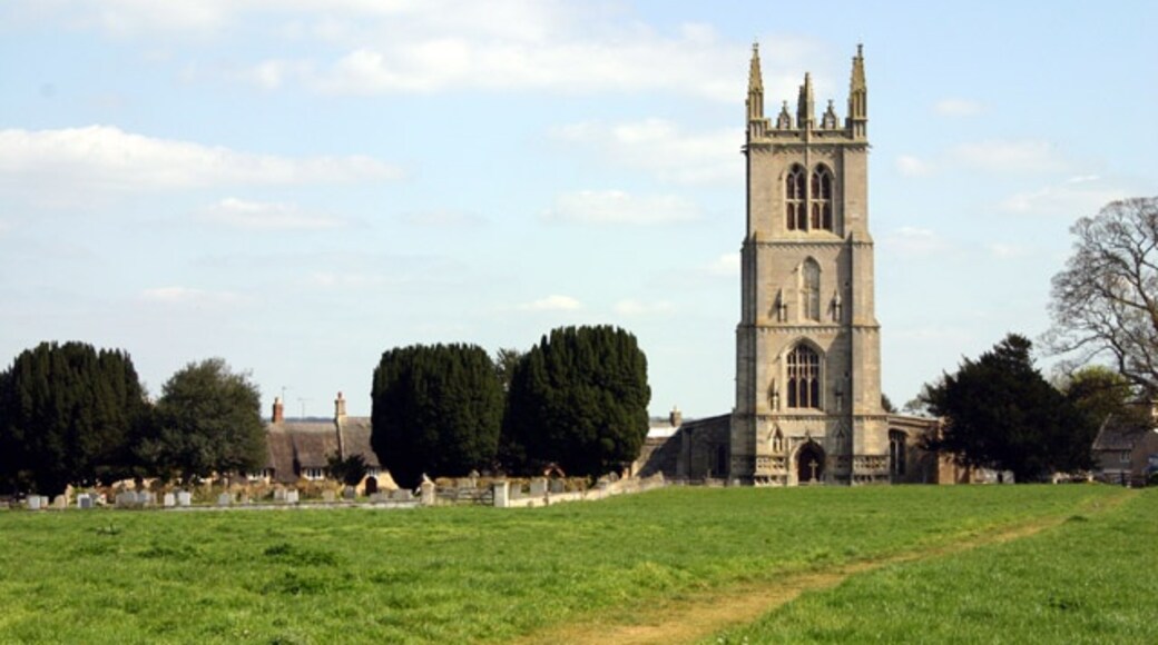 Foto “Titchmarsh” tomada por Richard Dear (CC BY-SA); recorte de la original