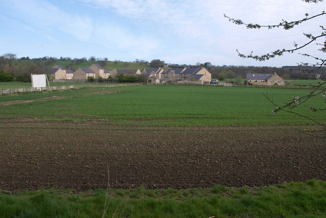 Foto „Hampsthwaite“ von Derek Harper (CC BY-SA)/zugeschnittenes Original