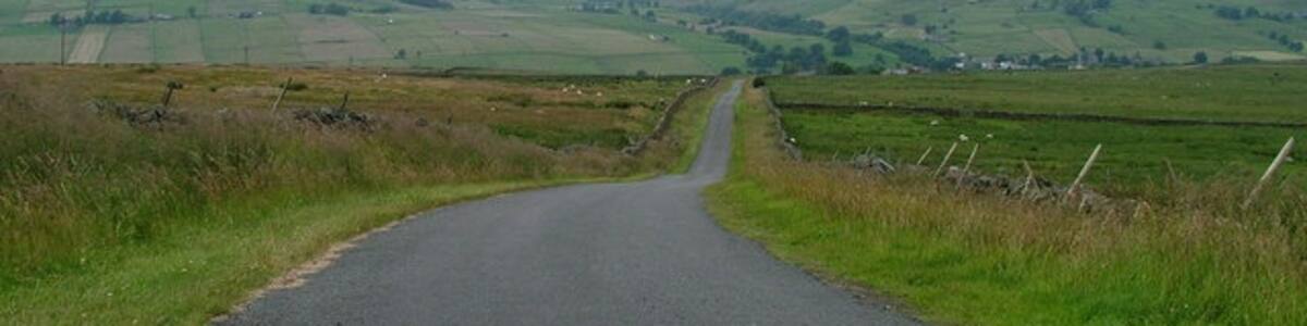 Photo "Road into Weardale" by David Brown (Creative Commons Attribution-Share Alike 2.0) / Cropped from original