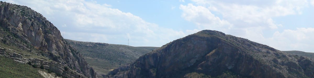 Photo "paisaje" by zejijunto (Creative Commons Attribution 3.0) / Cropped from original