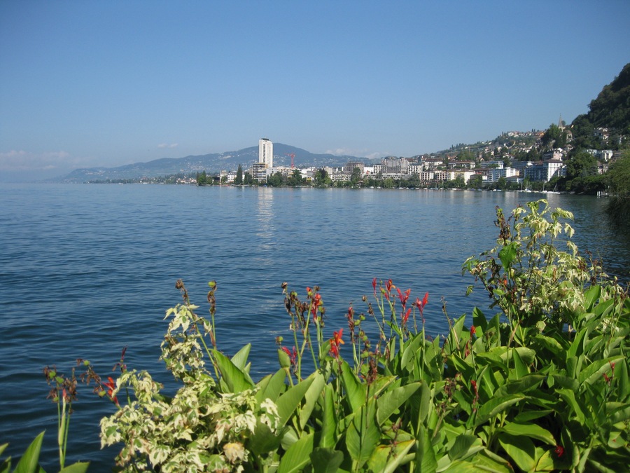 Around the lake of Geneva, Switzerland / France. Location see geotag.