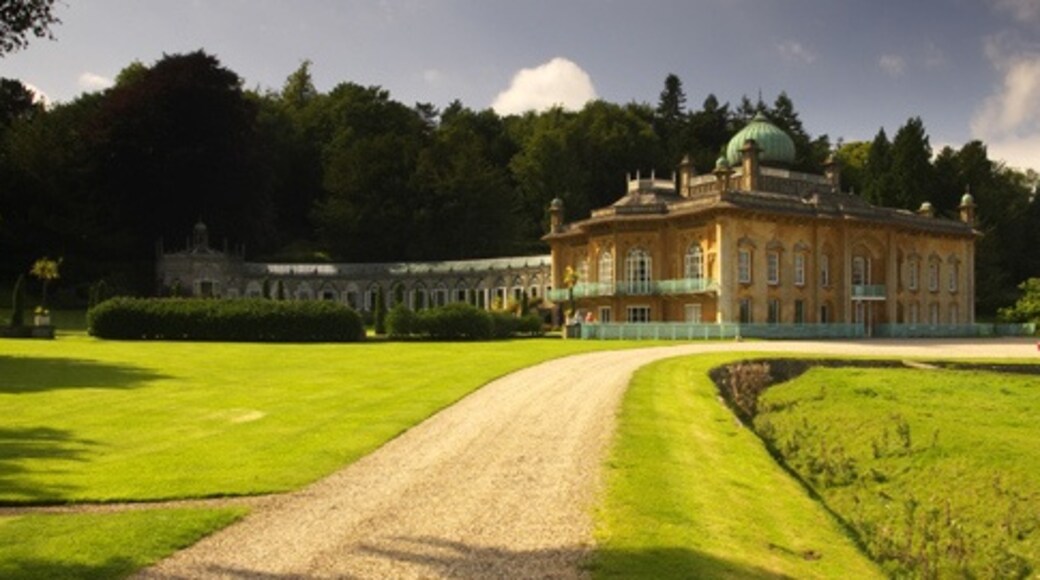 Billede "Sezincote" af Cameraman (CC BY-SA) / beskåret fra det originale billede