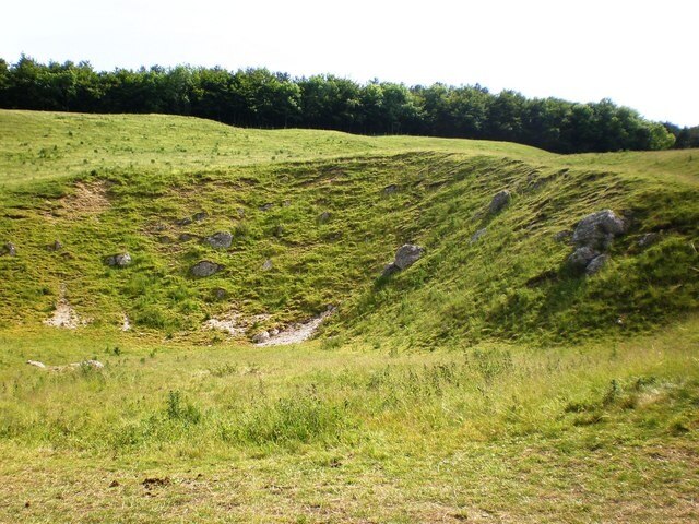 "Thorpe Bassett"-foto av Dr Patty McAlpin (CC BY-SA) / Urklipp från original