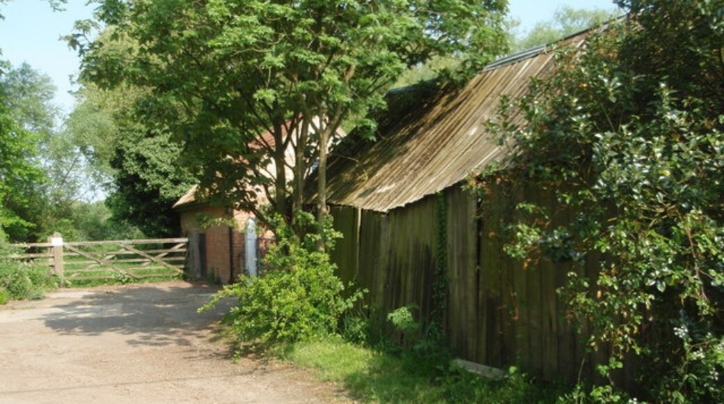 "Lutton"-foto av Michael Trolove (CC BY-SA) / Urklipp från original