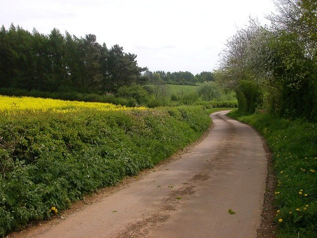 "Marston St. Lawrence"-foto av Ian Rob (CC BY-SA) / Urklipp från original
