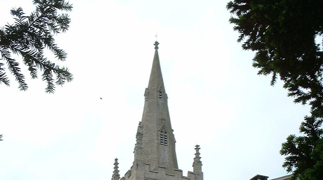 Foto „Cransley“ von Dave Kelly (CC BY-SA)/zugeschnittenes Original