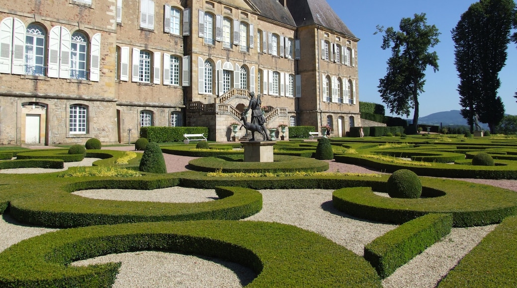 « Château de Drée», photo de Christophe.Finot (CC BY-SA) / rognée de l’originale