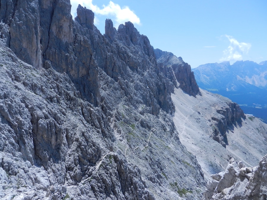 sentiero di avvicinamento alla ferrata Santner