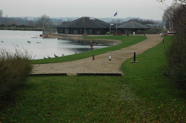 Foto "Hill and Moor" de Philip Halling (CC BY-SA) / Recortada do original