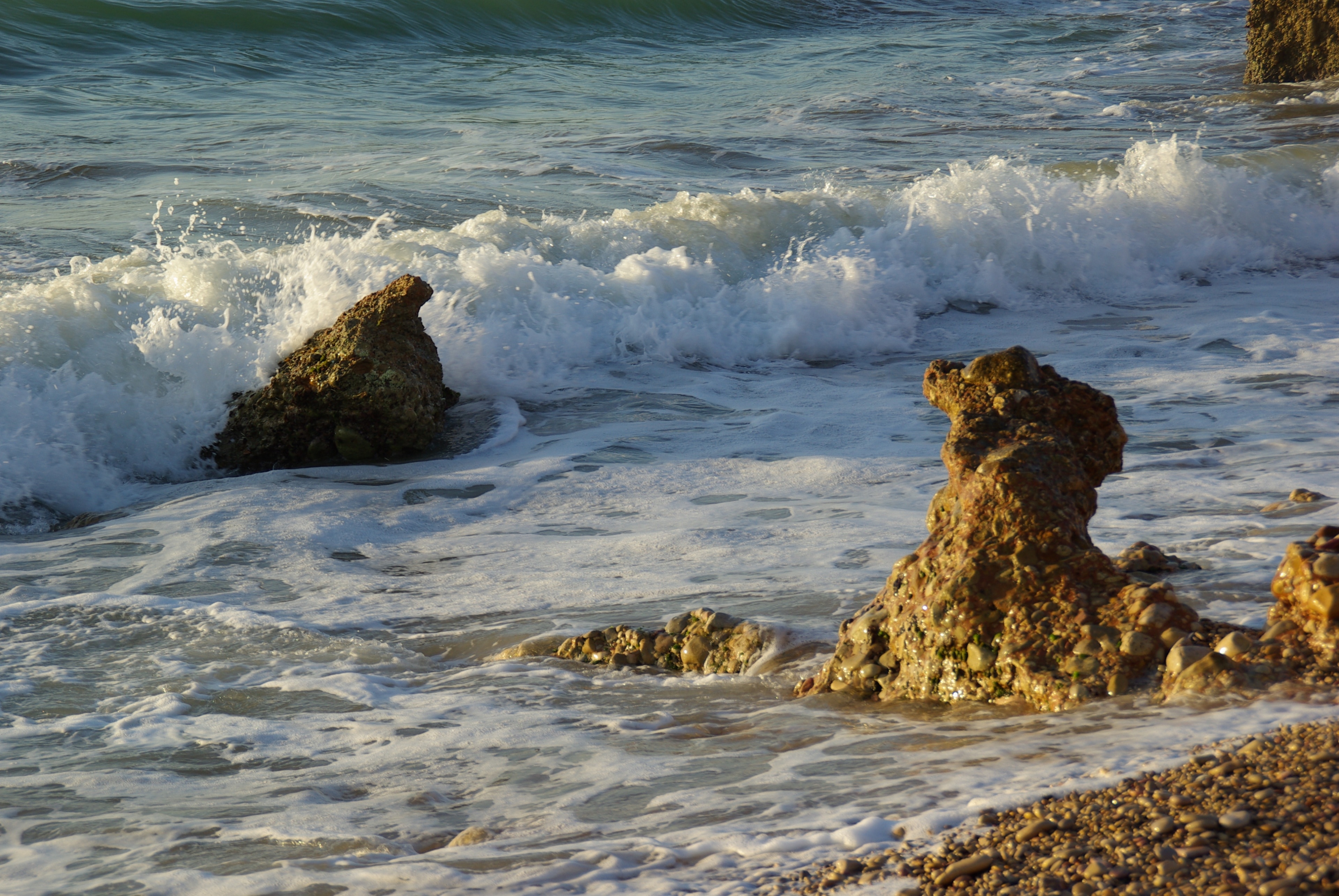 Photo "<h2>Top places to stay near the water</h2>" by Concepcion AMAT ORTA… (CC BY) / Cropped from original