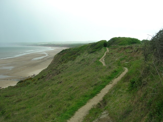 Coastal Path above Muston Sands