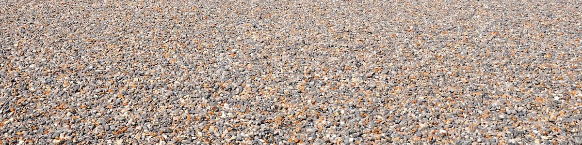 Photo "Am Strand von Dieppe" by Herbert Frank (Creative Commons Attribution 2.0) / Cropped from original