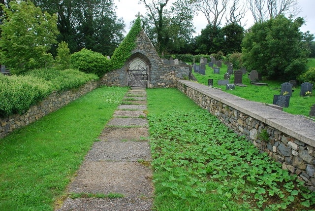 Eglwys S Pedr Sarn Meyllteyrn. All that remains of the church. see 529944