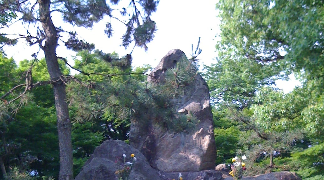 stone at Komaru castle