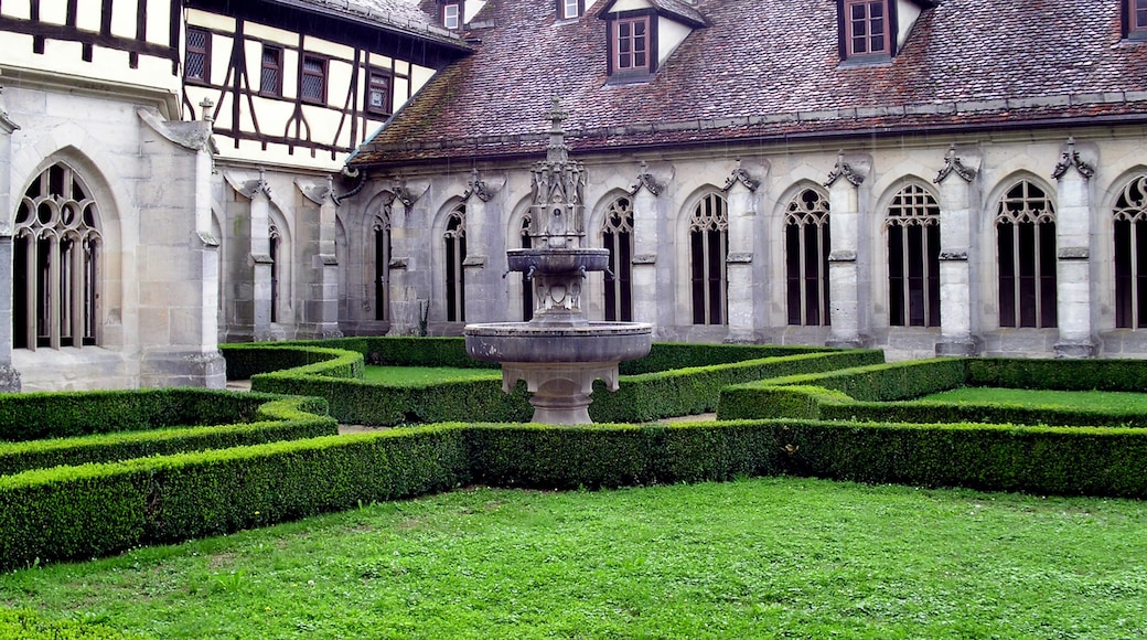 Foto "Kloster Bebenhausen" por me (CC BY) / Recortada de la original