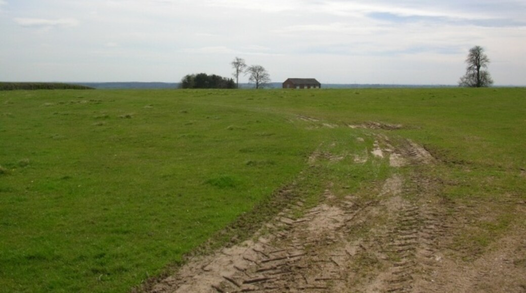 "Whitwell-on-the-Hill"-foto av DS Pugh (CC BY-SA) / Urklipp från original