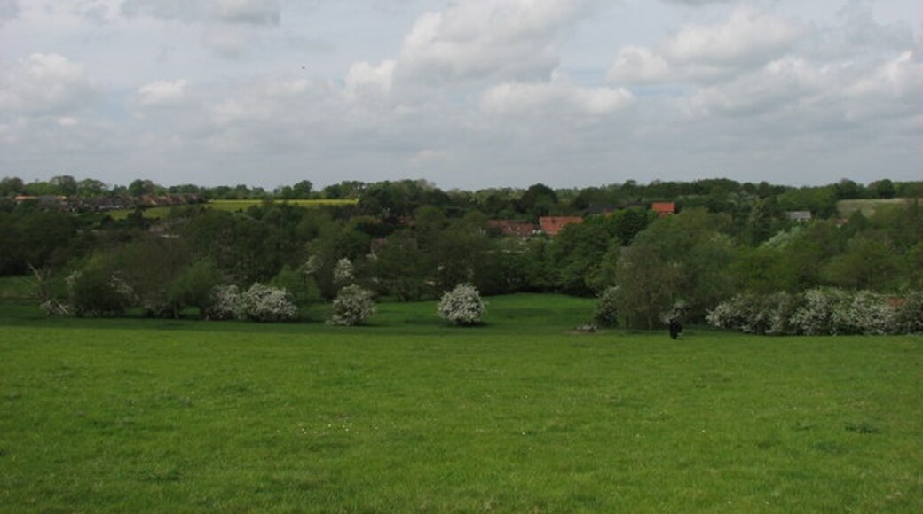 Foto „Syleham“ von Margaret Brook (CC BY-SA)/zugeschnittenes Original