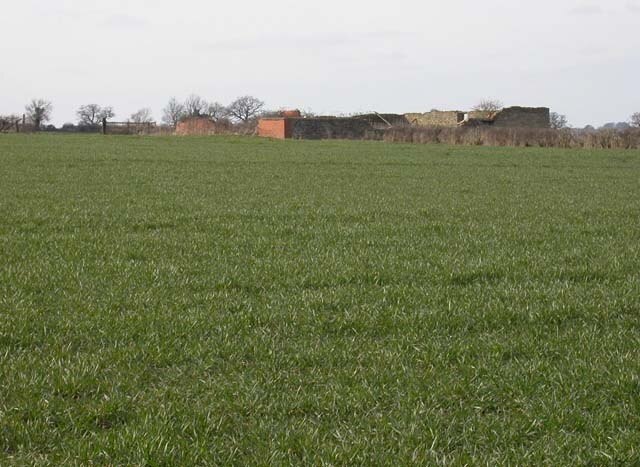 Kuva ”Easton Maudit” käyttäjältä Kokai (CC BY-SA) / rajattu alkuperäisestä kuvasta